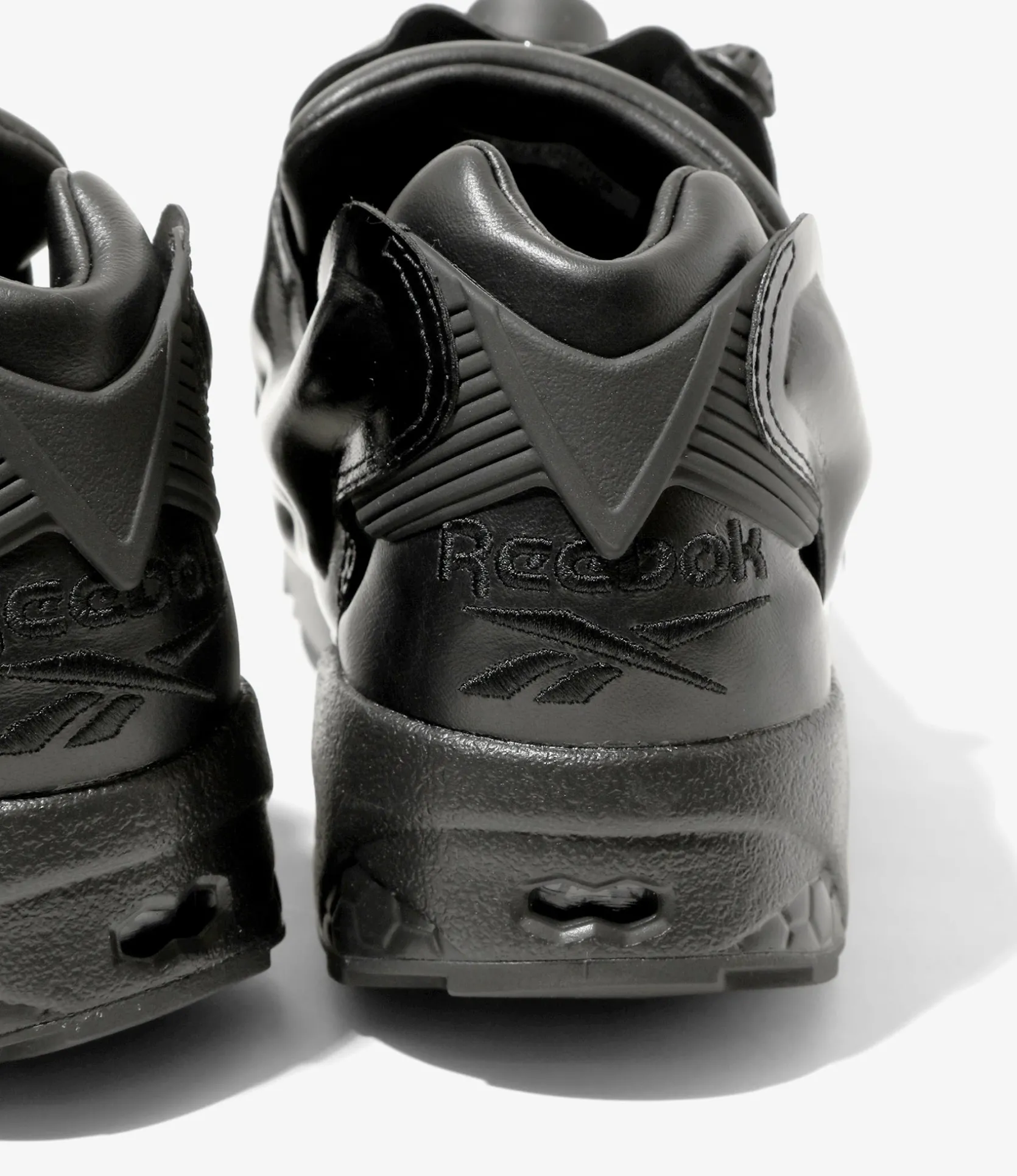 Needles x Reebok - Instapump Fury 94 - Black