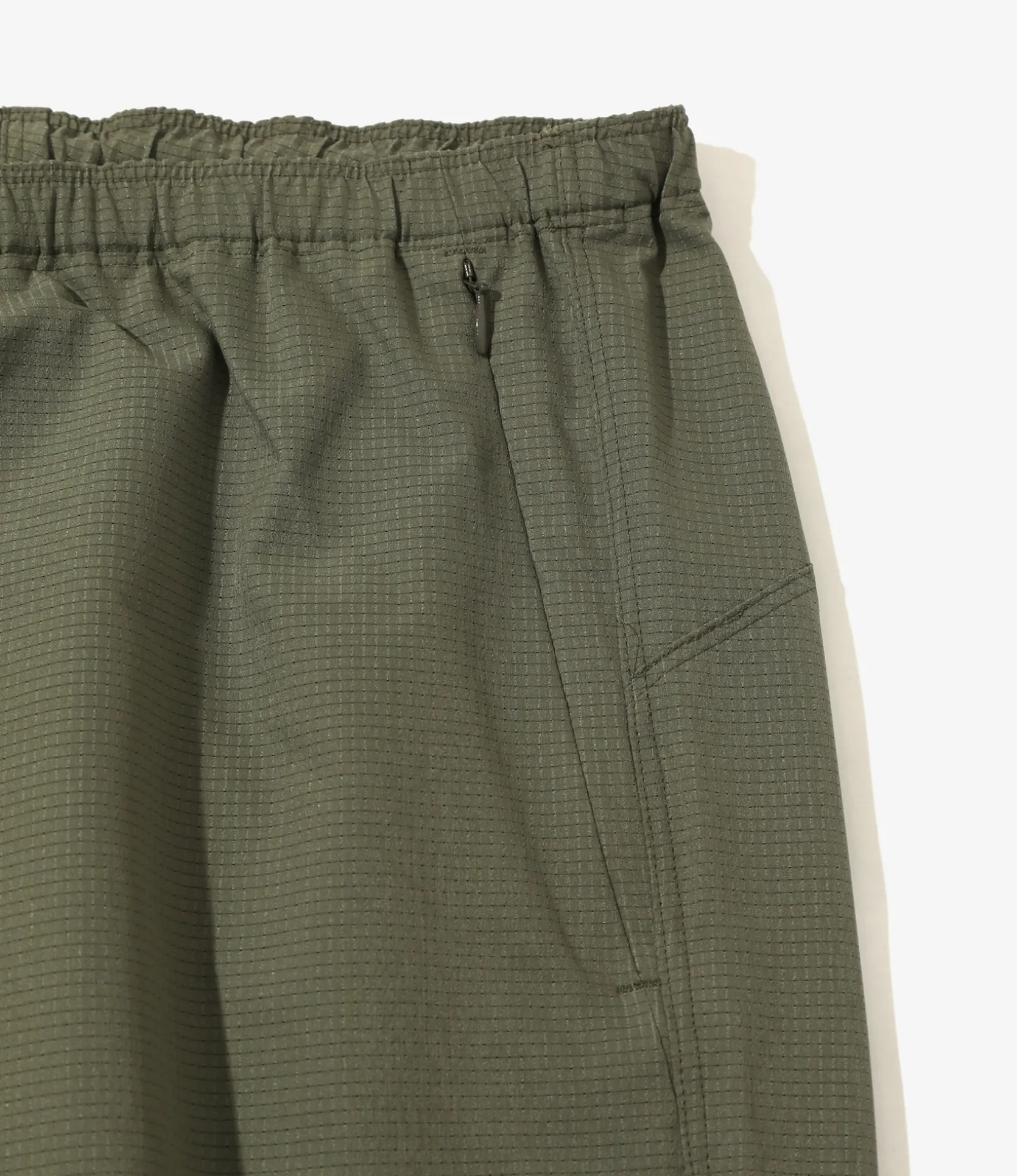 Sportswear Warm Up Cropped Pant - Olive - Cool Dots