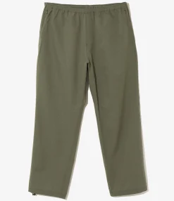 Sportswear Warm Up Pant - Olive - Cool Dots