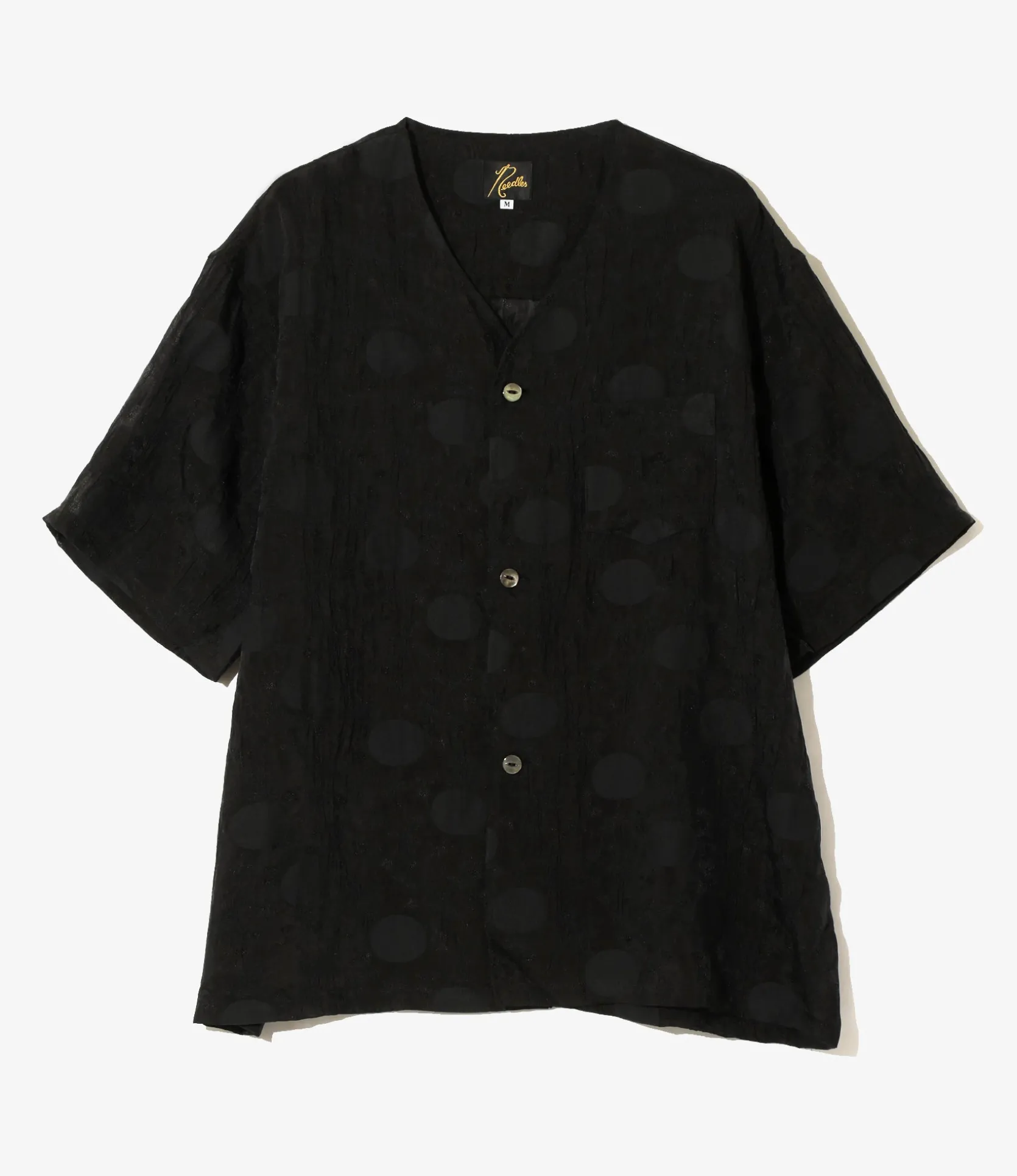 S/S V-Neck Shirt - Black - Shrunken Jacquard / Polka Dots